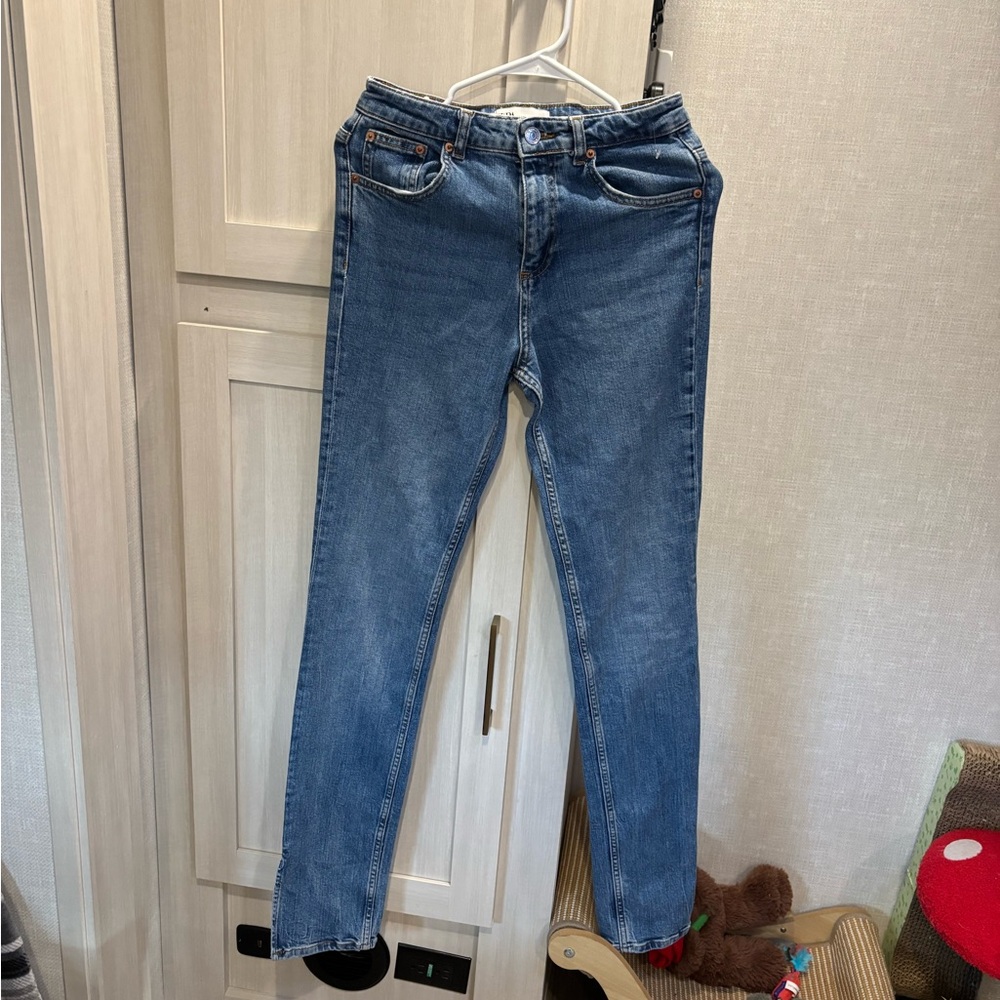 Zara Blue Straight Leg Women's Jeans